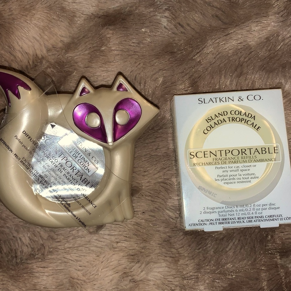 Bath & Body Works Scentportable set with refills